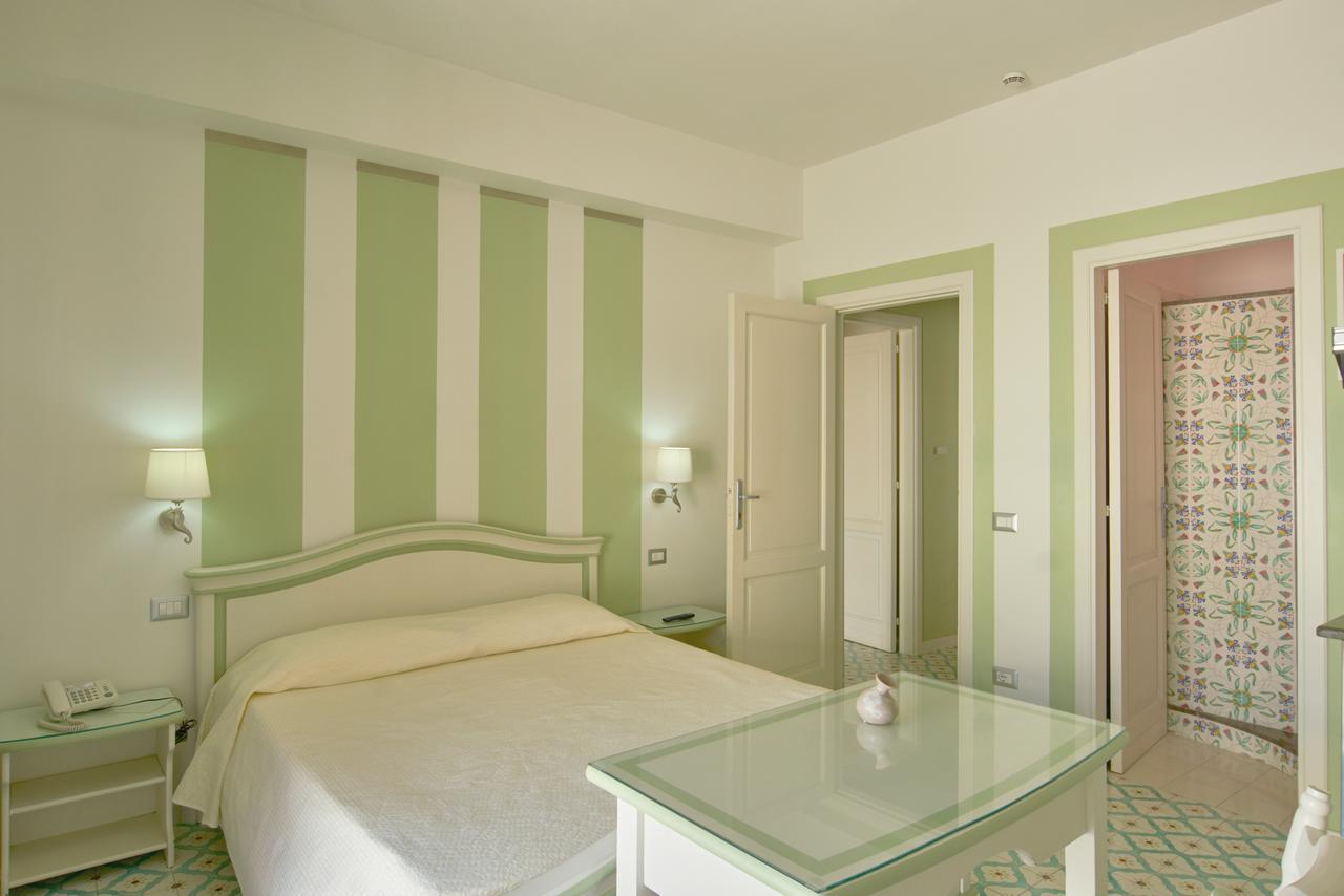 Hotel Residence Mendolita Lipari  Eksteriør bilde