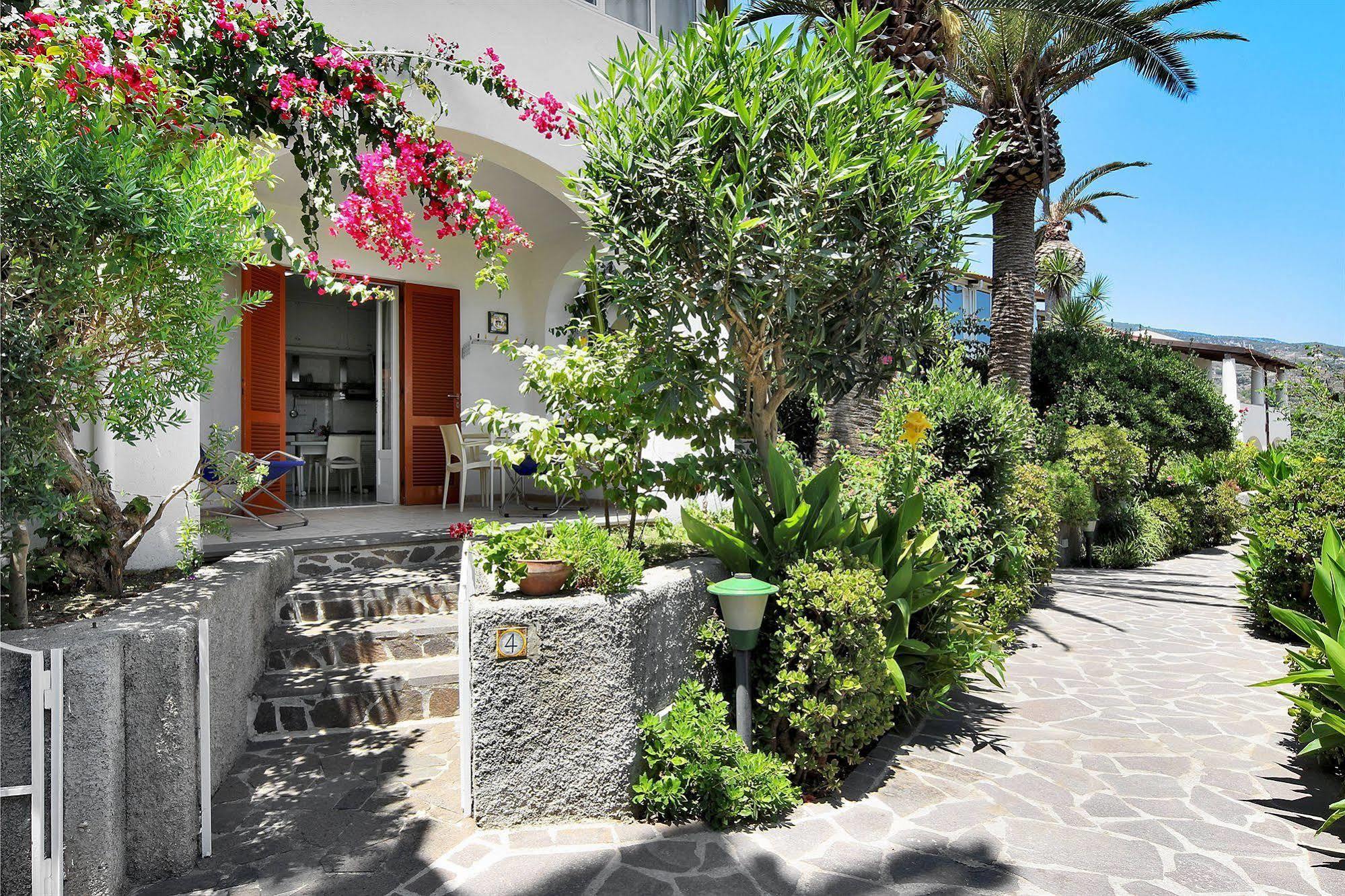 Hotel Residence Mendolita Lipari  Eksteriør bilde